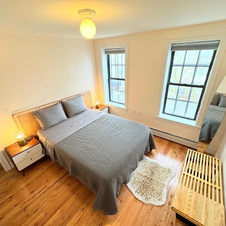 The Waltham Private Room & Bathroom John F Kennedy Jfk Lga Airport Manhattan Penn Station Bullet-Train 15 Min New York Kültér fotó